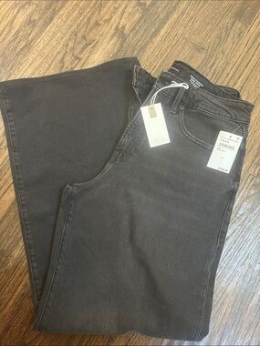 NWT Good American Good Standard Ease Jeans